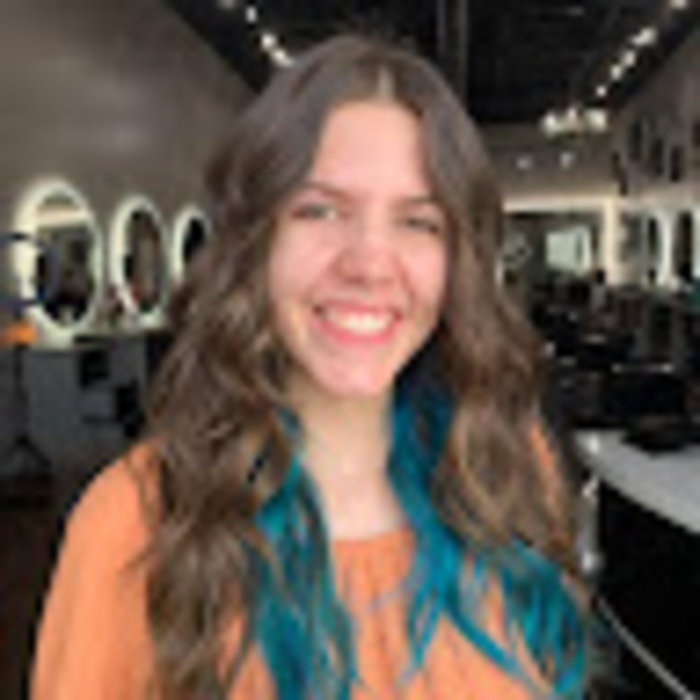 Meet your Posher, Nicole